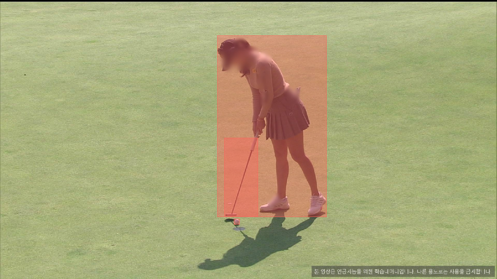 model-service-golf-posing-sample (4)